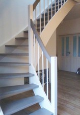 Treppe Massivholztreppe 1/4