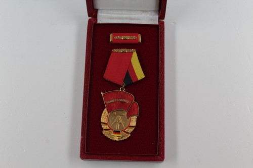 Orig ddr orden - ddr,