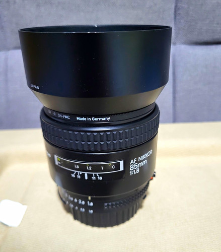 Nikon nikkor 85mm 1 8 - 85mm, f/1,8