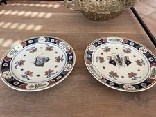 2 Royal Delft Zierteller – handbemalt & signiert – Schmetterling – polychrom