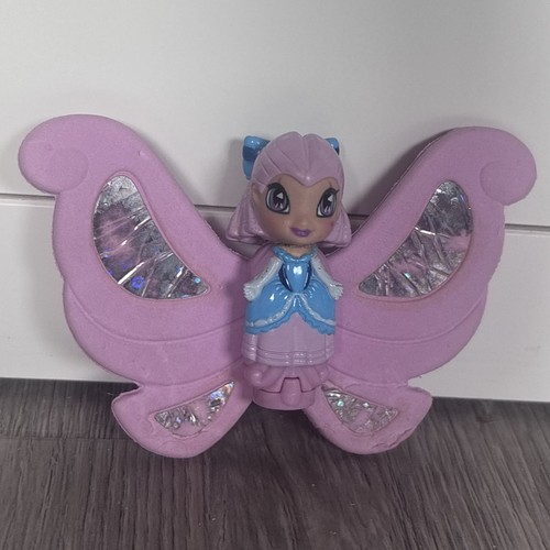 Winx club flying - club, pixies