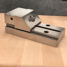 Herman Schmidt VO-4 machinist
