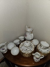 Reichenbach Porzellan Kaffeeservice für  12 Personen, Barock, Goldrand