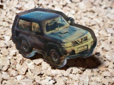  Pin Button Auto Nissan Patrol GR Anstecker aus Pinsammlung Konvolut