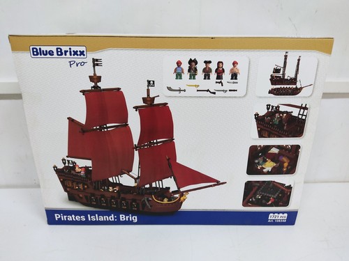 Blue brixx pro - pirates, island