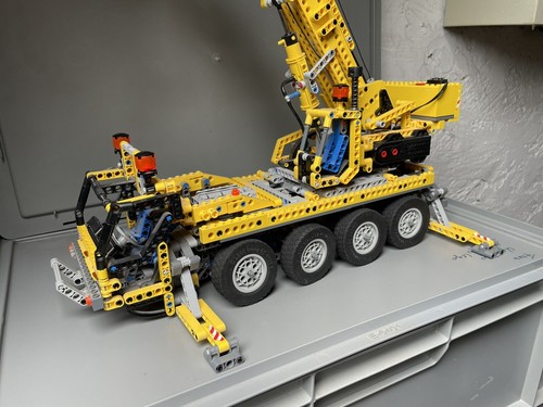Lego 8421 crane - lego,