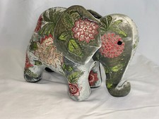 Anke Drechsel - Bestickter Elefant / Embroidered Elephant - Silk / Velvet - Grün