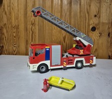 Playmobil 4820 Feuerwehrauto Großraum