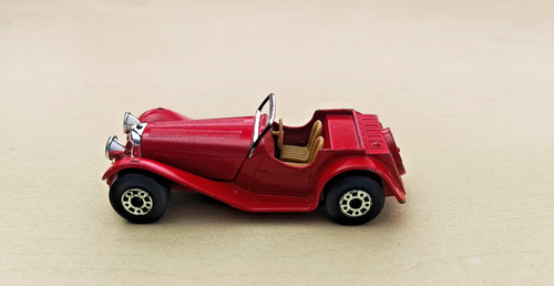 Matchbox 1982 jaguar - matchbox,