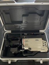 SONY DXC-M7 3CCD Broadcast Camcorder / Kamera + Case + Viewfinder