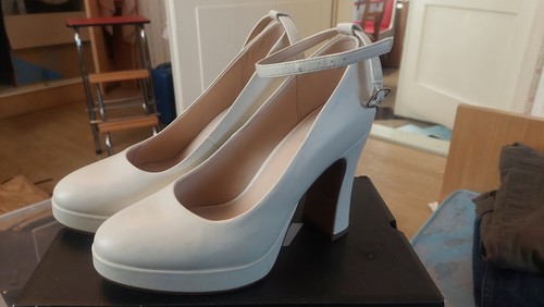 Einmal getragen catwalk - 38,
