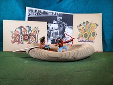 DDR-Gummi-Indianer m. Holzkanu Bayer/Greiner 70/80er Jahre/Postkarten Digedags