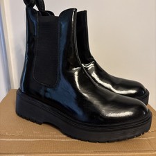 Levi's Chunky Chelsea Boots 38, Leder Plateau Stiefel, schwarz glänzend Neu