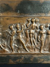 Zwei Wandreliefs aus