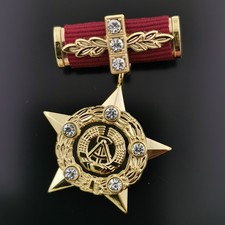 Held der DDR Orden DDR