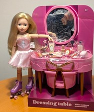 Blonde Jolina Gelenkpuppe von Zapf mit Frisiertisch Puppe und viel Zubehör