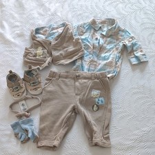 Disney Store Baby Winnie Puuh