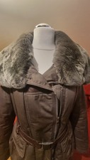 Damen Winterjacke 38, Elegance