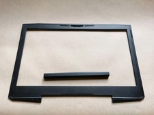 Medion erazer X6805 Displayrahmen mit Scharnierabdeckung