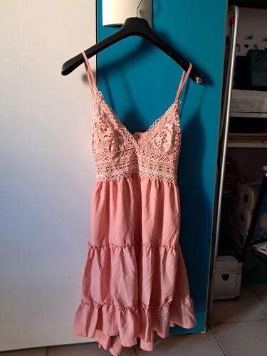 Rosa sommerkleid mit rüschen - mit,