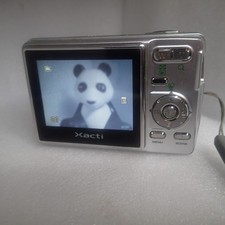 SANYO Sanyo Xacti VPC-S70 7.1MP Digitalkamera - Silber