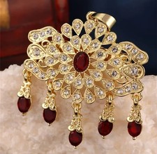 Vintage Brosche In Gold mit