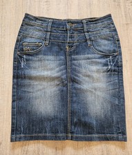 Sublevel Jeansrock Gr.S stretch Knielang Denim Used Wash Casual Street Look top