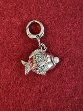 Fossil Charm Anhänger Bettelarmband „Fisch - Fish“ mit Rainbow Glitzer & „Perle“