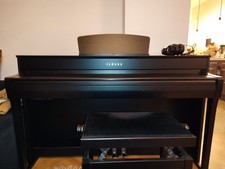 Yamaha Clavinova CLP-735 E-Piano Digitalpiano Schwarz