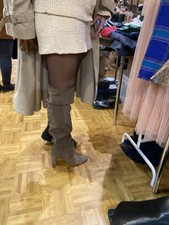 Zara Wildleder Stiefel braun