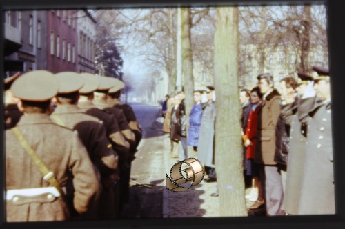 Ddr farb dia appell antreten - farb,