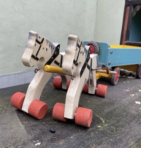 Pferdekutsche/Holzkutsche