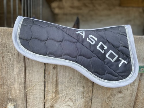Ascot sattelpad mit - mit, kunstfell