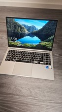 Samsung Galaxy Book 15.6'' (256GB SSD Intel Core i5-1135G7 2.4GHz 8GB RAM)