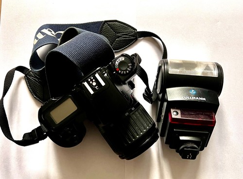 Canon eos 1000 35mm - canon,