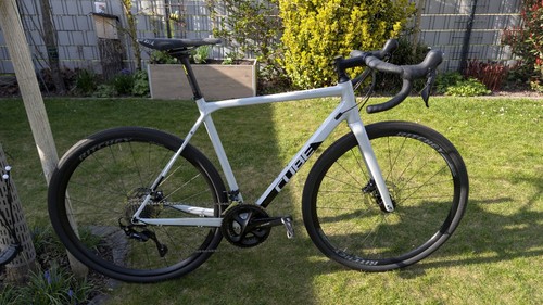 Cube cross race - cube,