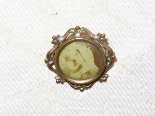 Antike brosche maria mit - ",