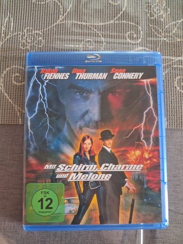 Mit schirm charme und melone - mit,