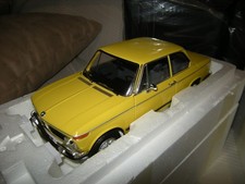 1:18 Kyosho BMW 2002 tii