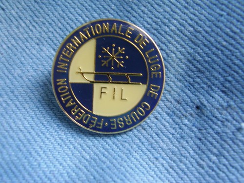 Pin fil internationaler - fil,