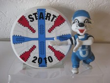 U-Dax Dachs Düsseldorf - 2010 mit Schneidrad, Eiswürfel, Spaten.