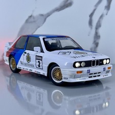 BMW 3 Series M3 E30 1988 1:24
