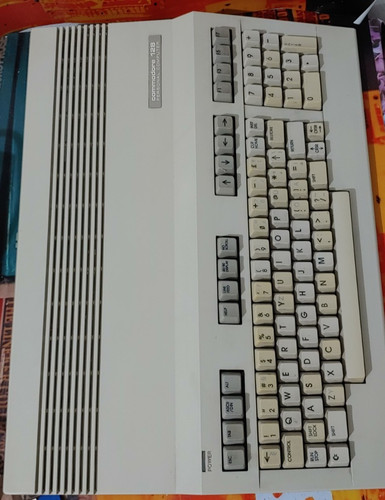 Commodore 128 bit - commodore,