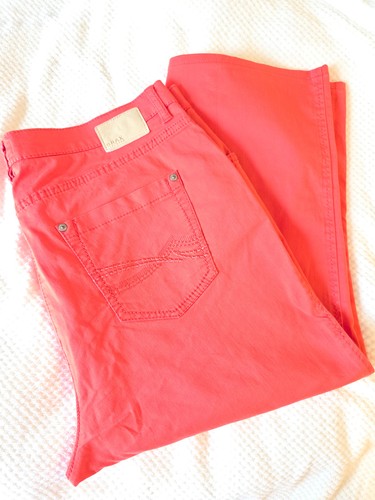 BRAX_Caprihose_ROT_Gr