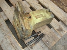 Halterung Kotflügel links M 268700041040  Fendt Farmer 106 S  FW 268 S Traktor