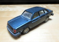VOLVO 244 DL Automodell, ca