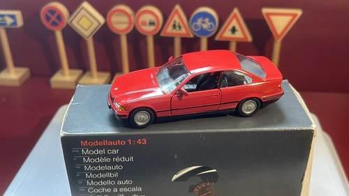 Gama mini 1021 - 325i, coupé