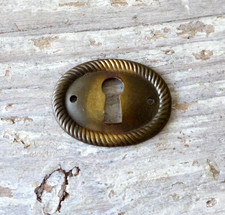 Vintage Deko Blech alt Messing Türrosette Schlüsselloch Schloss Abdeckung GH-06