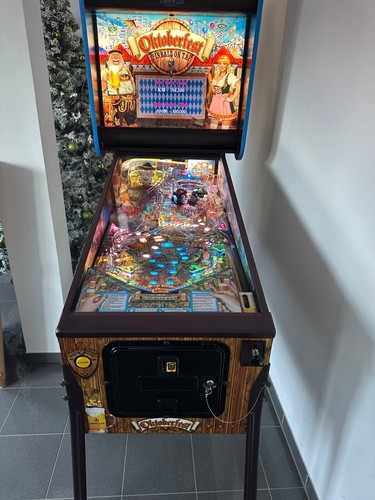 American pinball flipper - pinball,