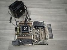 asus sabertooth x79 mainboard / intel cpu i7-3820 3,6GhZ / + Corsair Kühler